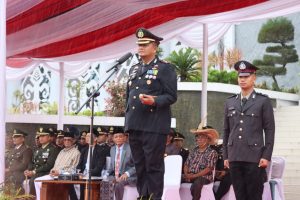 Kapolres Lombok Tengah Pimpin Upacaara Parade Peringatan Hari Bhayangkara ke 77