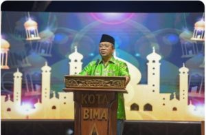 Ribuan Masyarakat Kota Bima Istighosah dan Haflah Al-Qur’an Bersama Gubernur NTB