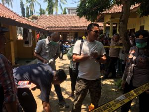 Polres Loteng Olah TKP Penemuan Mayat Di Pujut