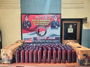 Tim Opsnal Sat Resnarkoba Polres Bima Kota Gagalkan Peredaran Puluhan Botol Miras Jenis Brem